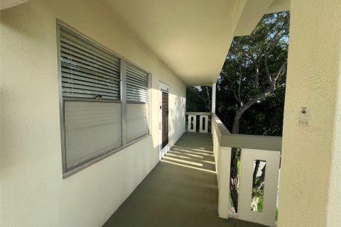 Condo in Deerfield Beach, Florida, 2 bedrooms  № 1186217 - photo 24