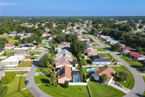 Villa ou maison à vendre à Kissimmee, Floride: 3 chambres, 132.11 m2 № 1324239 - photo 21