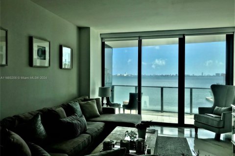 Condo in Miami, Florida, 2 bedrooms  № 1380233 - photo 9