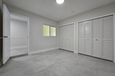 Touwnhouse à vendre à Miami, Floride: 3 chambres, 115.2 m2 № 1391610 - photo 23