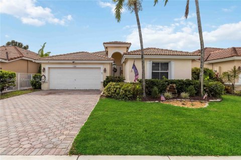 Casa en venta en Miramar, Florida, 3 dormitorios, 170.85 m2 № 1421725 - foto 2