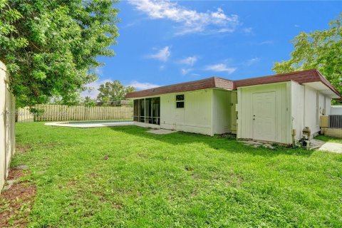 Villa ou maison à vendre à Tamarac, Floride: 3 chambres, 85.84 m2 № 1270288 - photo 2