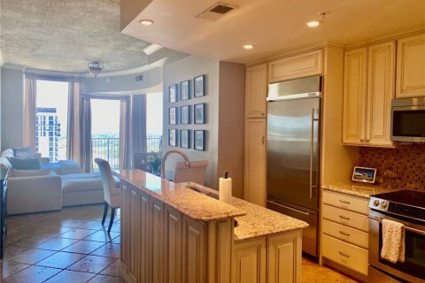 Condo in Orlando, Florida, 1 bedroom  № 1374727 - photo 3