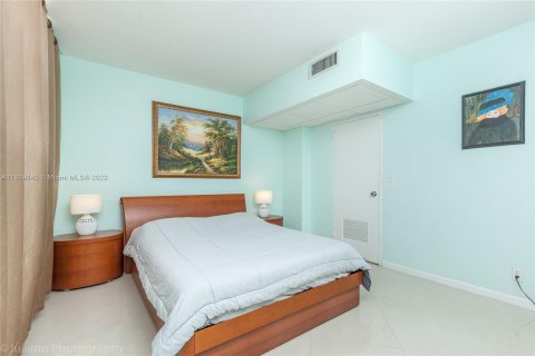 Copropriété à louer à Hollywood, Floride: 1 chambre, 75.44 m2 № 196265 - photo 6