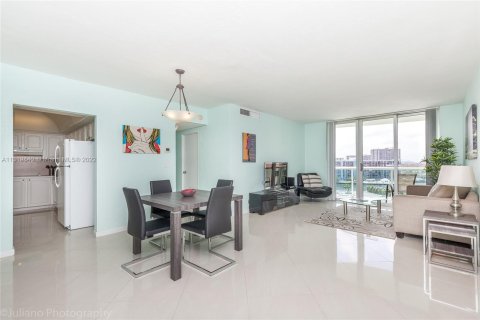 Copropriété à louer à Hollywood, Floride: 1 chambre, 75.44 m2 № 196265 - photo 15