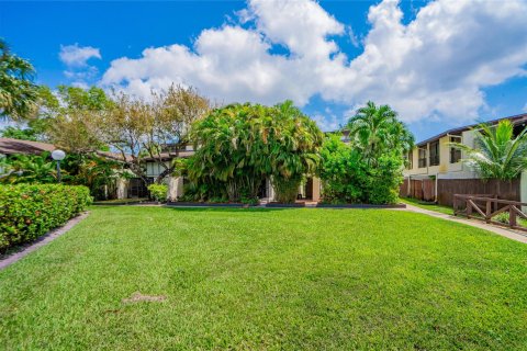 Copropriété à vendre à Miami, Floride: 3 chambres, 146.69 m2 № 1186561 - photo 5