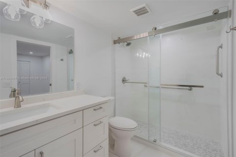 Copropriété à vendre à Coconut Creek, Floride: 2 chambres, 107.4 m2 № 1186104 - photo 17