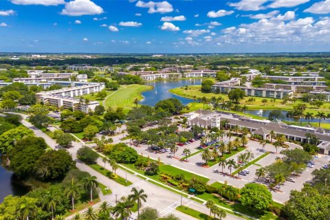 Copropriété à vendre à Coconut Creek, Floride: 2 chambres, 107.4 m2 № 1186104 - photo 24