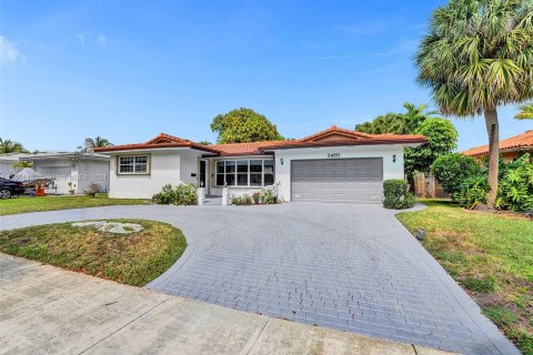 Villa ou maison à vendre à Hollywood, Floride: 3 chambres № 1173045 - photo 2