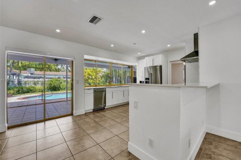 Casa en venta en Hollywood, Florida, 3 dormitorios № 1173045 - foto 10