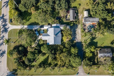 Villa ou maison à vendre à Homestead, Floride: 4 chambres, 244.7 m2 № 666374 - photo 3