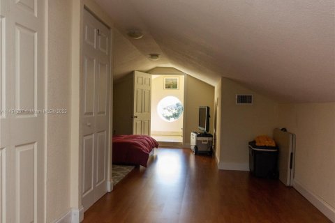 Casa en venta en Homestead, Florida, 4 dormitorios, 244.7 m2 № 666374 - foto 25