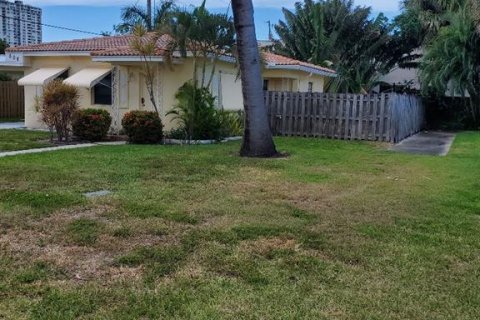 Villa ou maison à vendre à Pompano Beach, Floride: 2 chambres № 52683 - photo 3