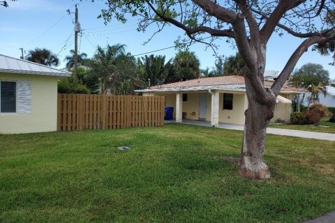Villa ou maison à vendre à Pompano Beach, Floride: 2 chambres № 52683 - photo 1