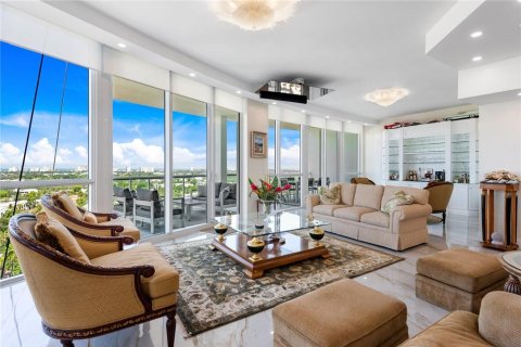 Condominio en venta en Fort Lauderdale, Florida, 3 dormitorios, 303.79 m2 № 52680 - foto 13