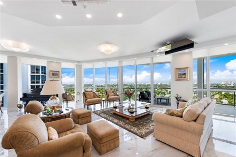Condominio en venta en Fort Lauderdale, Florida, 3 dormitorios, 303.79 m2 № 52680 - foto 11