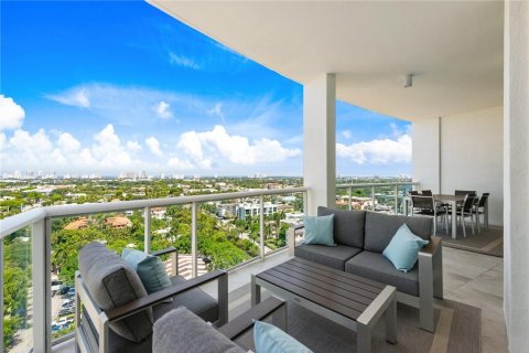 Condominio en venta en Fort Lauderdale, Florida, 3 dormitorios, 303.79 m2 № 52680 - foto 8