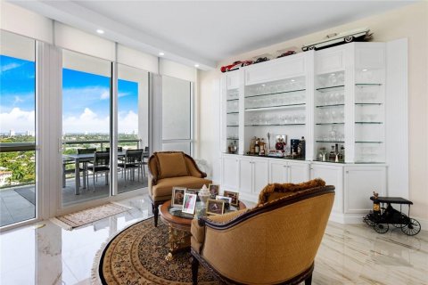 Condominio en venta en Fort Lauderdale, Florida, 3 dormitorios, 303.79 m2 № 52680 - foto 17