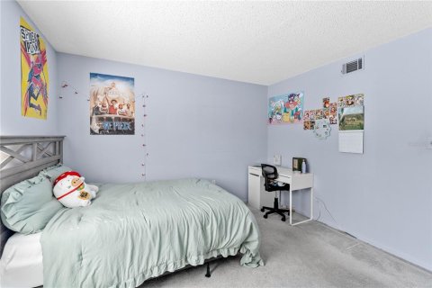 Condo in Tampa, Florida, 2 bedrooms  № 1425524 - photo 29