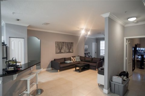 Condo in Orlando, Florida, 4 bedrooms  № 1391193 - photo 7