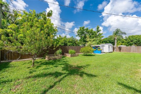 Villa ou maison à vendre à Miami, Floride: 3 chambres, 113.71 m2 № 1391483 - photo 15