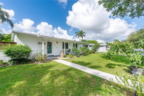 Villa ou maison à vendre à Miami, Floride: 3 chambres, 113.71 m2 № 1391483 - photo 4