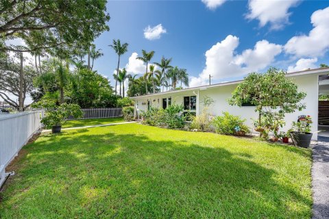 Villa ou maison à vendre à Miami, Floride: 3 chambres, 113.71 m2 № 1391483 - photo 5