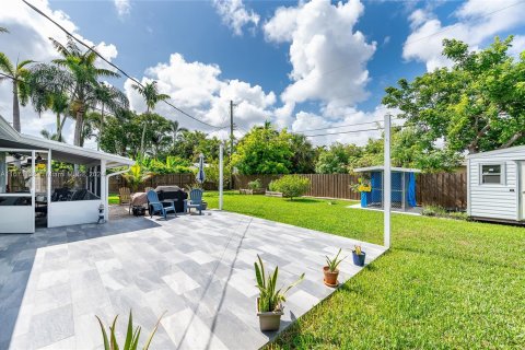 Casa en venta en Miami, Florida, 3 dormitorios, 113.71 m2 № 1391483 - foto 17