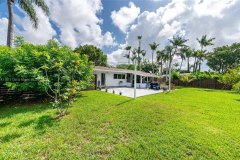 Villa ou maison à vendre à Miami, Floride: 3 chambres, 113.71 m2 № 1391483 - photo 18