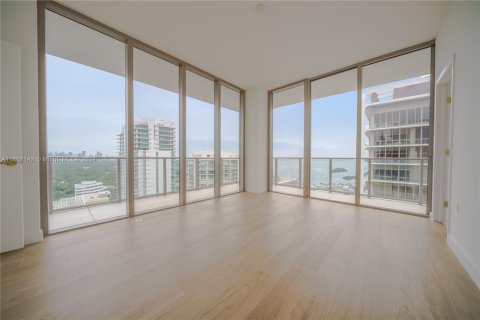 Condo in Miami, Florida, 3 bedrooms  № 1381737 - photo 13