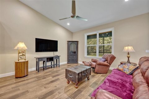 Casa en venta en Geneva, Florida, 3 dormitorios, 287.44 m2 № 1260220 - foto 11