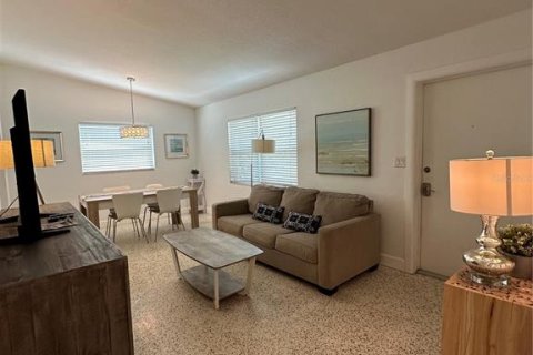 Appartement à louer à Safety Harbor, Floride: 1 chambre, 55.74 m2 № 1386419 - photo 12