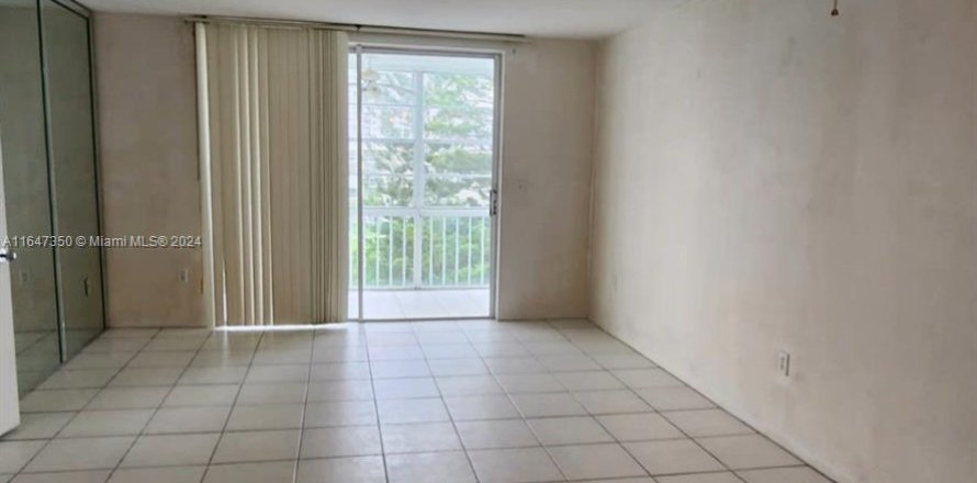 Condo à Aventura, Floride, 1 chambre  № 1330392