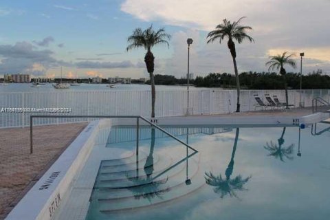 Copropriété à vendre à Aventura, Floride: 1 chambre, 71.35 m2 № 1330392 - photo 21