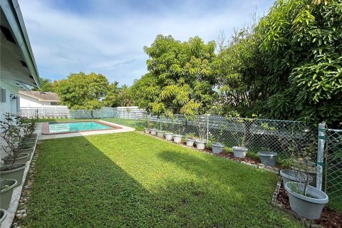 Villa ou maison à vendre à Miami, Floride: 3 chambres, 181.62 m2 № 1330479 - photo 27