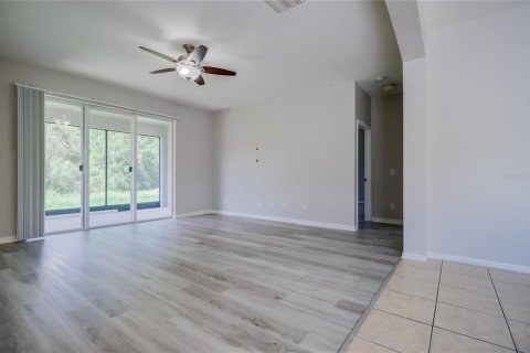 Villa ou maison à vendre à Tampa, Floride: 3 chambres, 181.81 m2 № 1394079 - photo 10