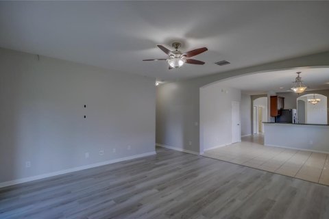 Villa ou maison à vendre à Tampa, Floride: 3 chambres, 181.81 m2 № 1394079 - photo 11