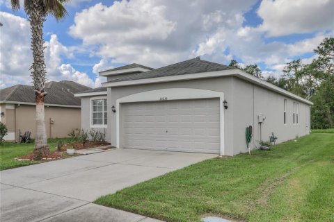 House in Tampa, Florida 3 bedrooms, 181.81 sq.m. № 1394079 - photo 7