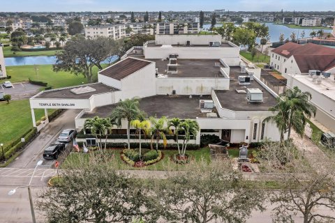 Copropriété à vendre à Boca Raton, Floride: 2 chambres, 78.04 m2 № 959470 - photo 2