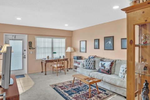 Condo in Boca Raton, Florida, 2 bedrooms  № 959470 - photo 16