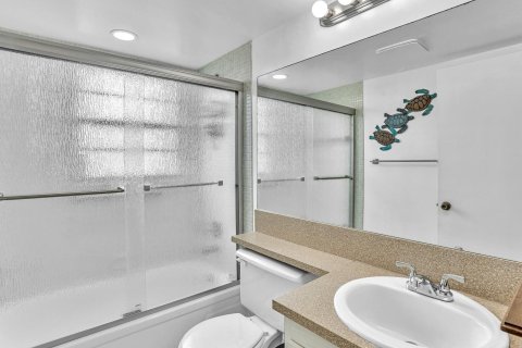 Condo in Boca Raton, Florida, 2 bedrooms  № 959470 - photo 14