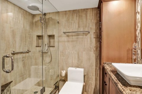 Condo in Fort Lauderdale, Florida, 2 bedrooms  № 1186889 - photo 29