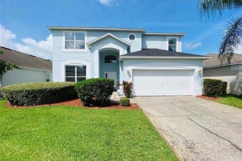 Villa ou maison à vendre à Kissimmee, Floride: 7 chambres, 285.95 m2 № 1334005 - photo 1