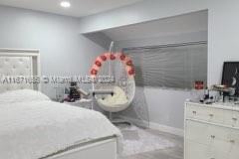 Townhouse in Plantation, Florida 4 bedrooms, 187.66 sq.m. № 1395153 - photo 16