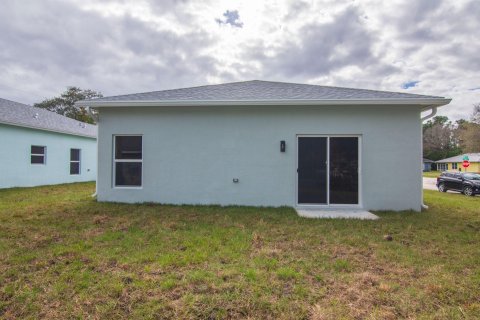 Villa ou maison à vendre à Vero Beach, Floride: 3 chambres, 122.07 m2 № 952437 - photo 4