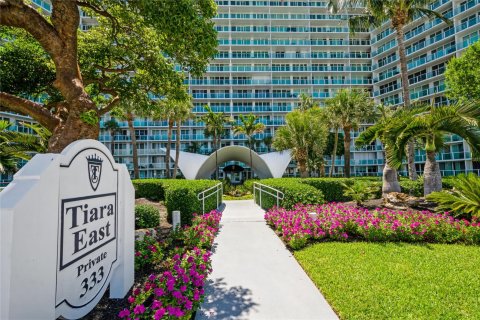 Condo in Deerfield Beach, Florida, 1 bedroom  № 952392 - photo 21