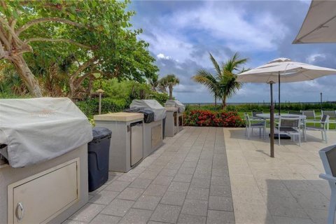 Condominio en venta en Deerfield Beach, Florida, 1 dormitorio, 65.03 m2 № 952392 - foto 7