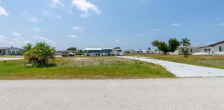 Terrain à Englewood, Floride № 1196778