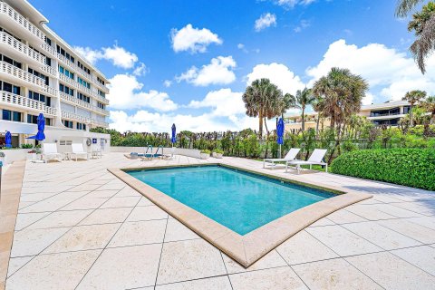 Copropriété à vendre à Palm Beach, Floride: 4 chambres, 291.62 m2 № 1186387 - photo 12