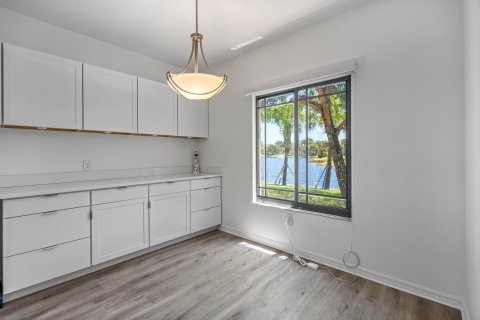 Condo in Palm Beach Gardens, Florida, 1 bedroom  № 1186223 - photo 10